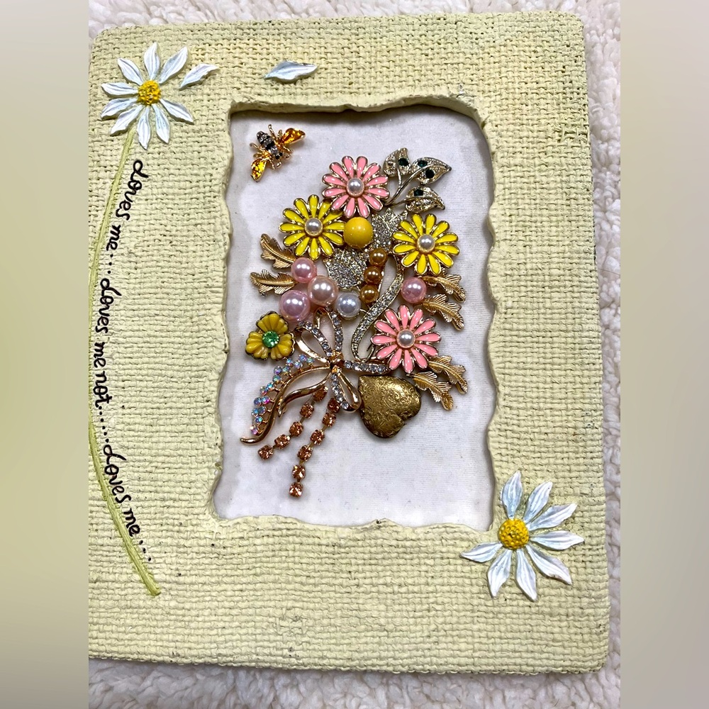 JEWELRY ART “FIRST LOVE”❤️ Floral  with Pink and Yellow Accents. UNIQUE HANDMADE